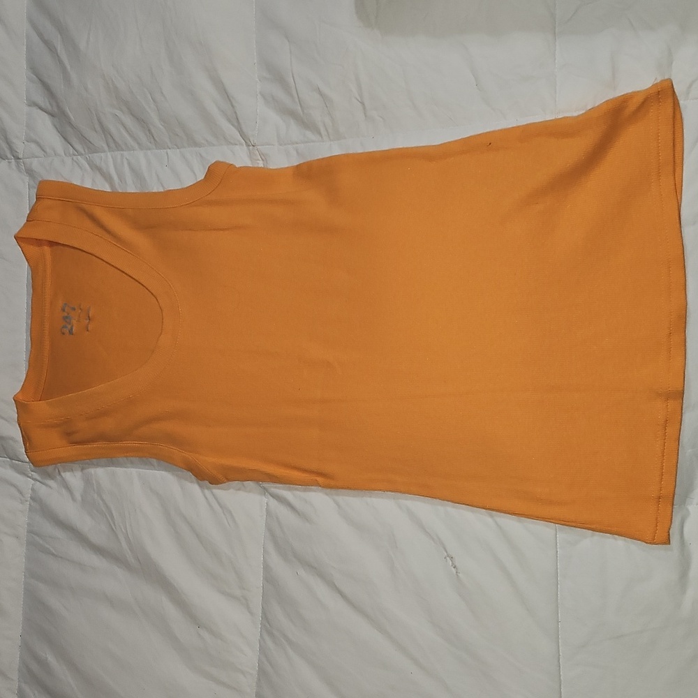 24/7 Maurices Orange Ribbed Tank Top. Nwots Sz Small